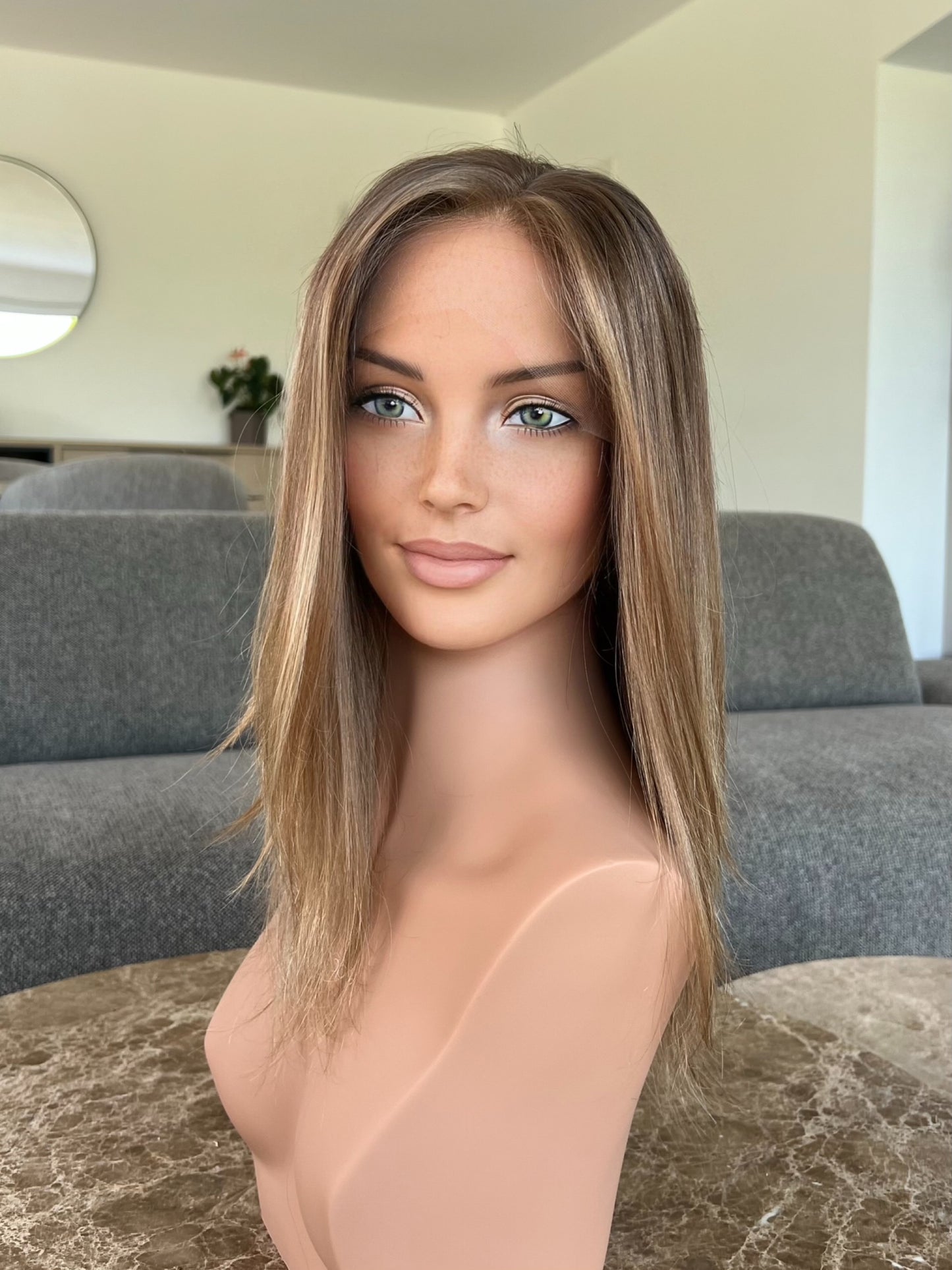 lainey 19" wig (m) - slavic