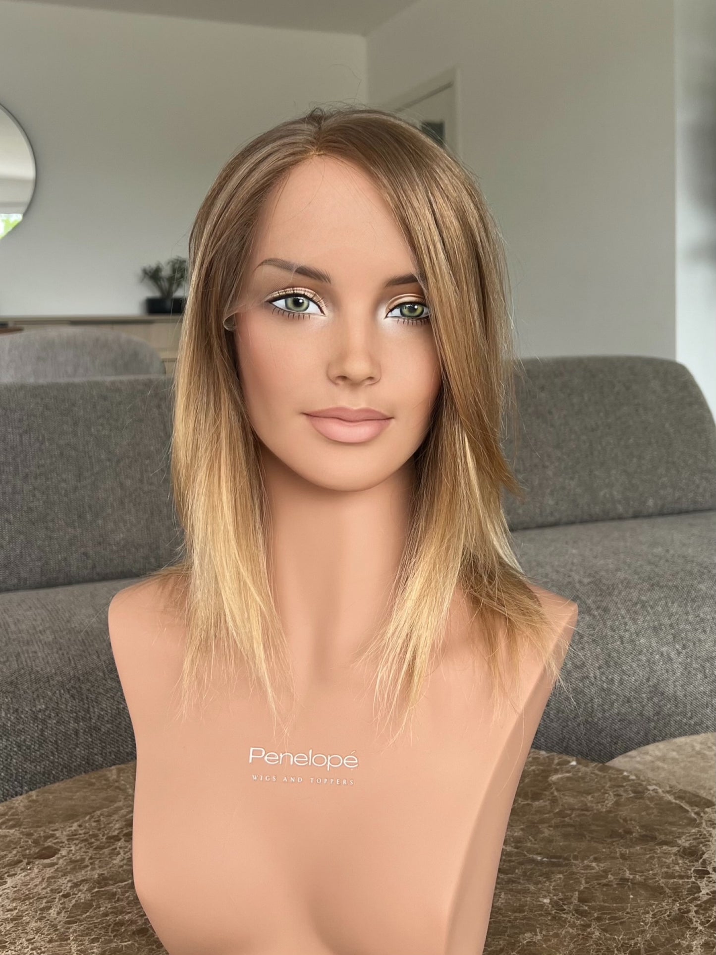 donna 15" wig (xs) - slavic