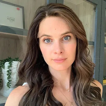paulina 22" wig (xs)