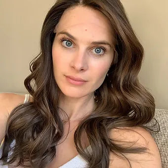 Paulina 22" Wig (XS)