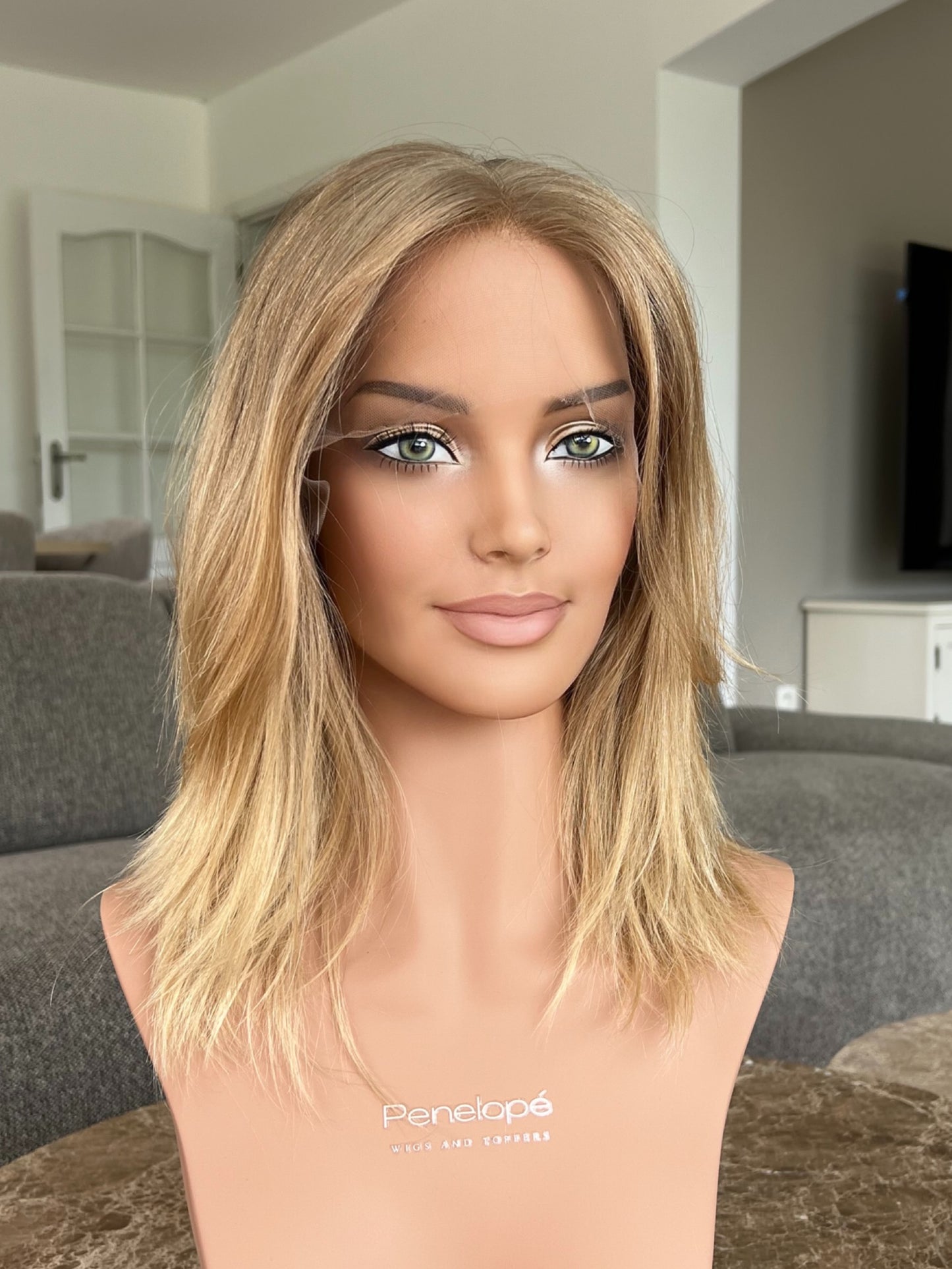 tara 16" wig (xs) - slavic